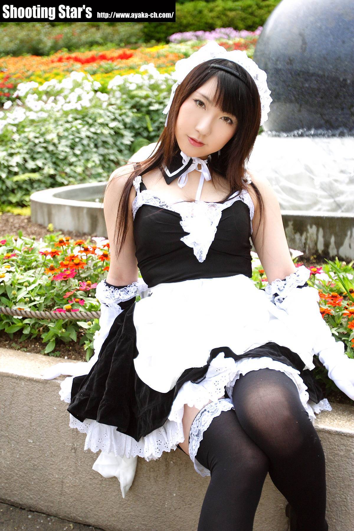 [Cosplay]  Sexy Maid with big boobs